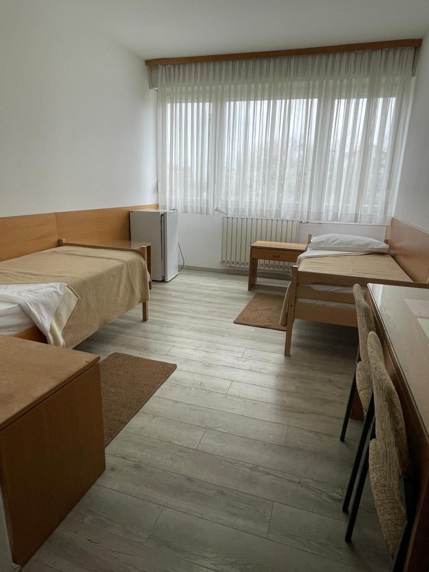 Hostel Arena ザグレブ エクステリア 写真